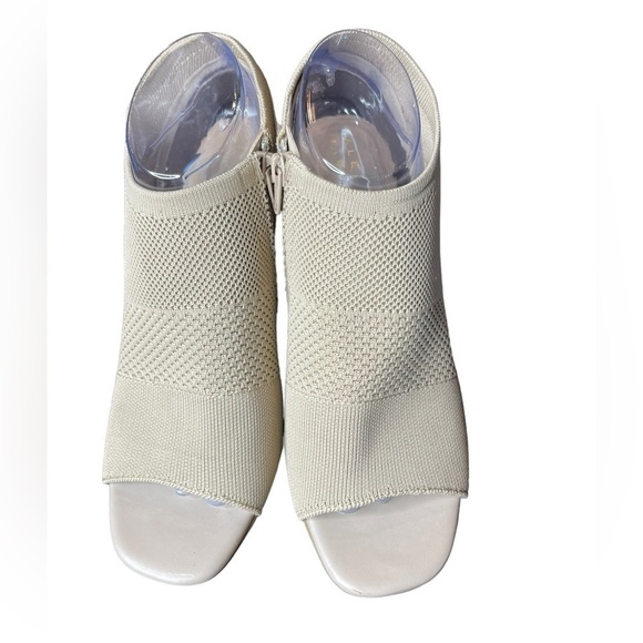 Alex Marie Patti Stretch Knit Wedge Sandals neutral Cream size 9 zip close - Picture 7 of 15